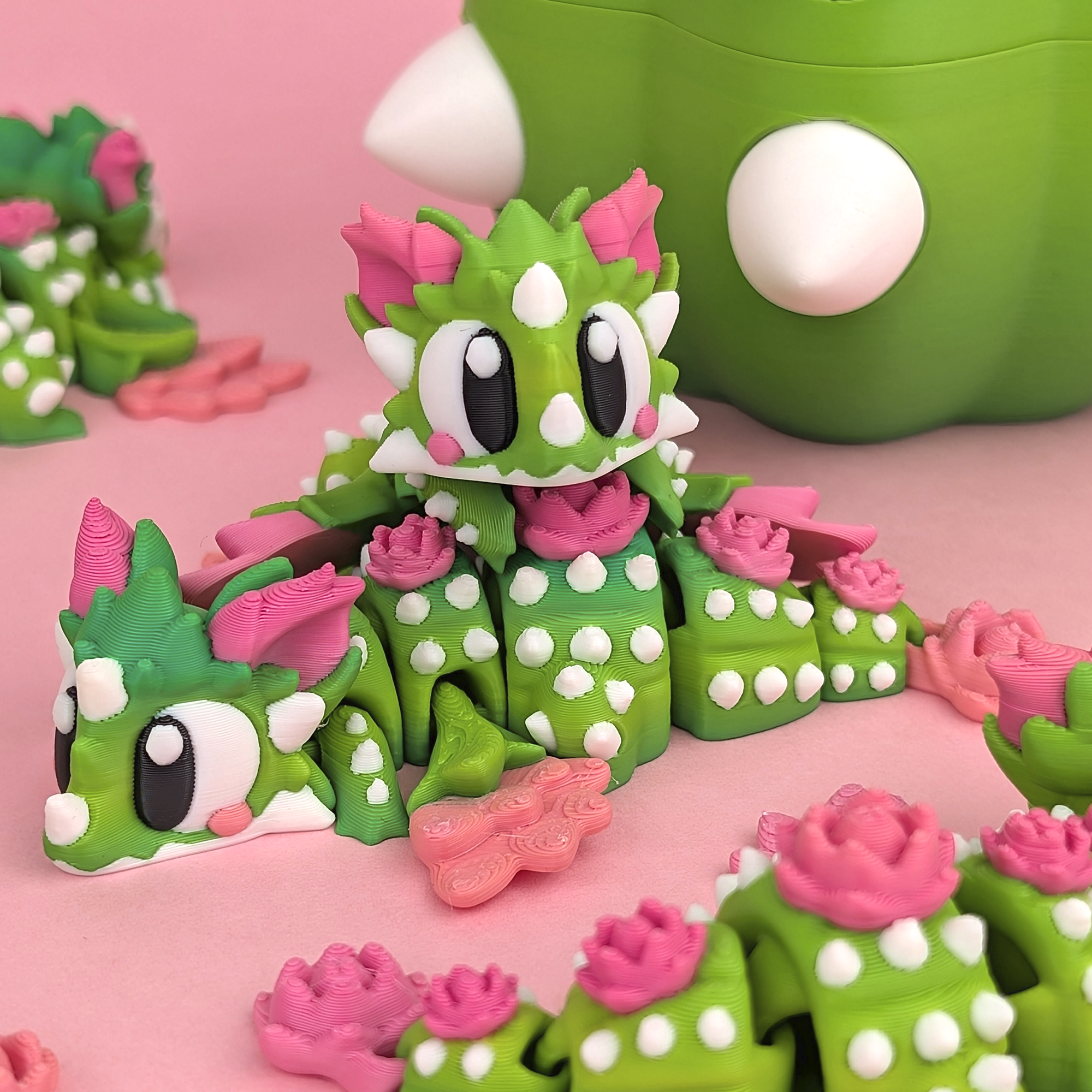 Cactus Bloom Mini Dragon - Figurină 3D Dragon Kawaii Verde cu Trandafiri